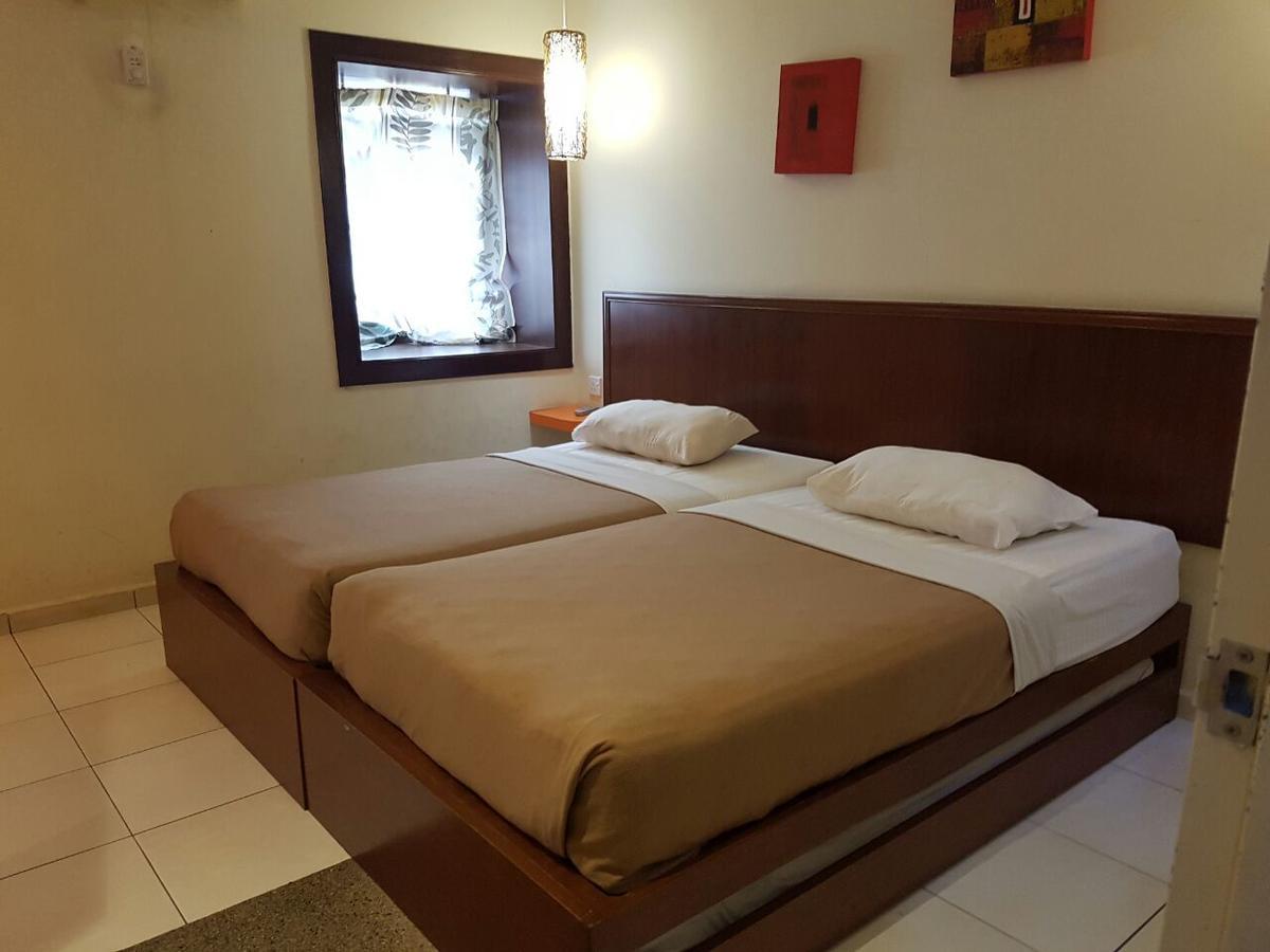 Newbridge Hotel Малакка Экстерьер фото